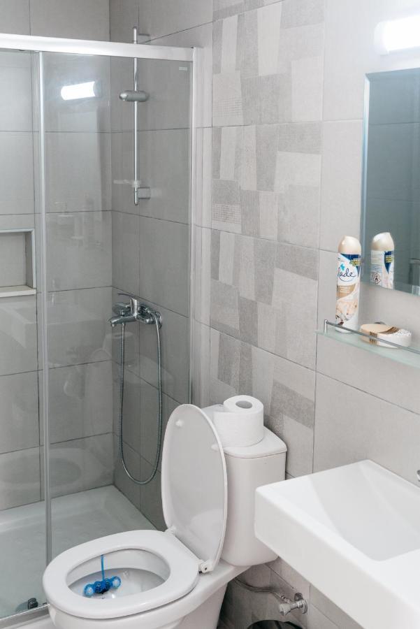 Seasunlove Apt. Apartment Larnaca Bagian luar foto